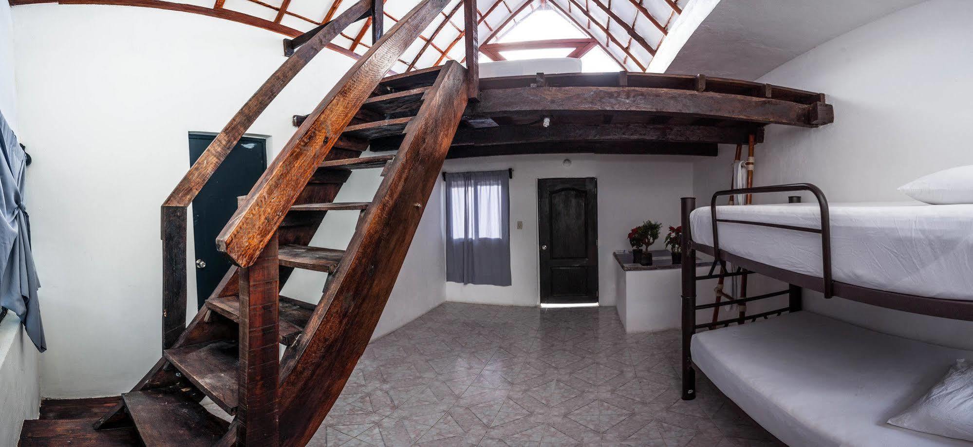 Hostel Babel Tulum Esterno foto